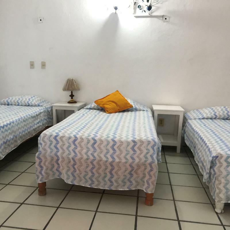 Casa Mexicana La Reyna Манзанило Екстериор снимка