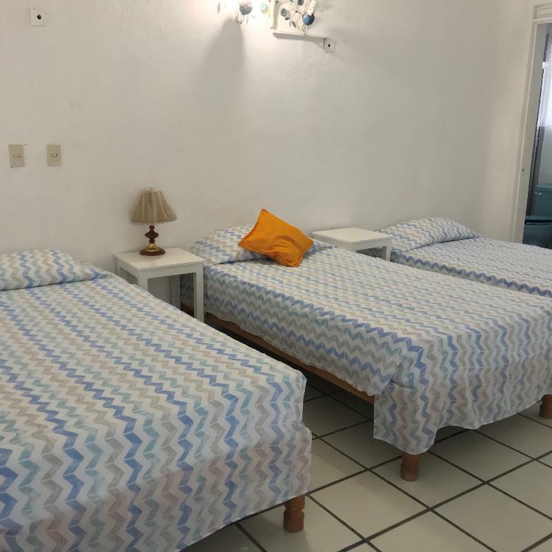 Casa Mexicana La Reyna Манзанило Екстериор снимка